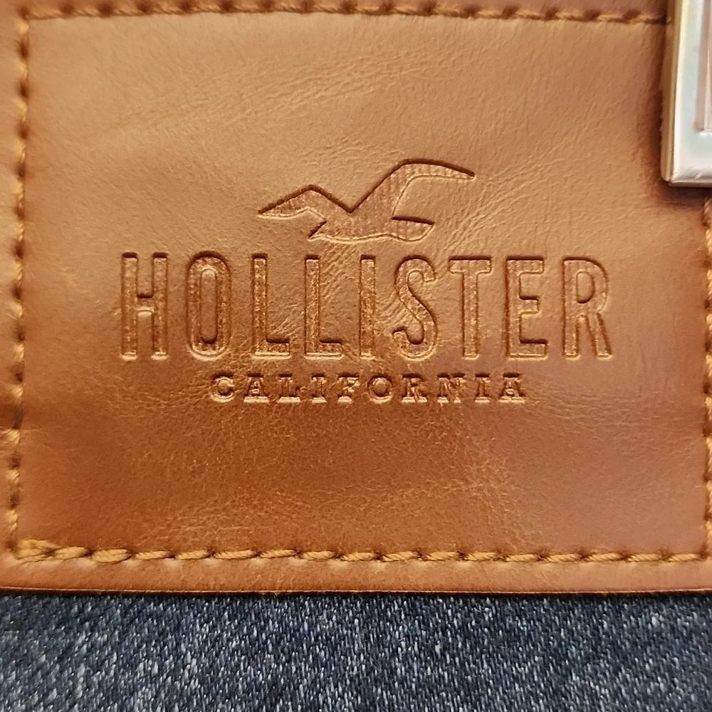 NWT, Hollister California Men's Jeans. - Picture 10 of 14